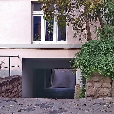 Apartment Mit Parkplatz
