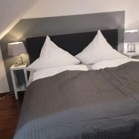 Apartment Mit Parkplatz *